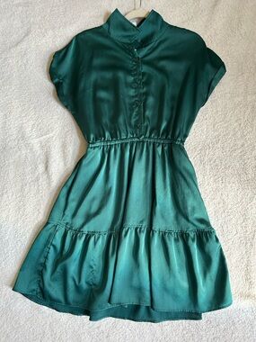 Lucky Brand emerald green dress 💚